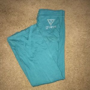 🦋Turquoise Guess sweats!🦋